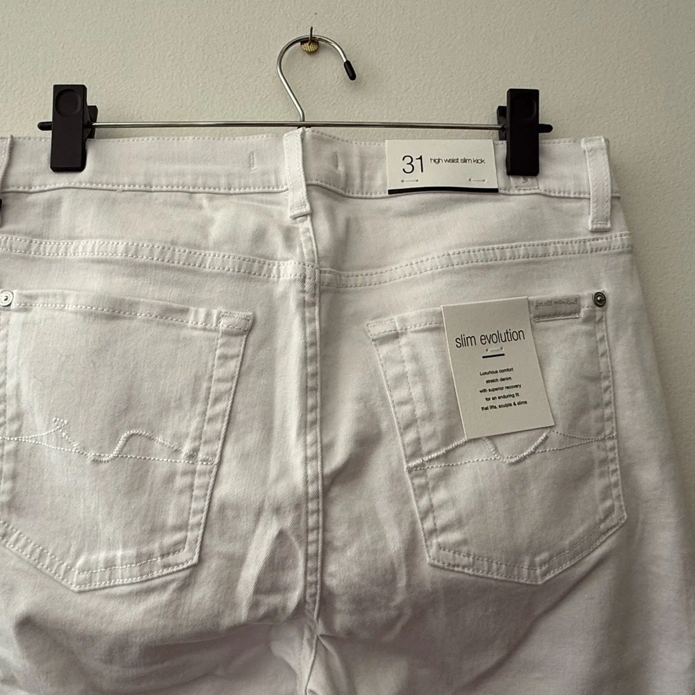 7 For All Mankind High Waist Slim Kick Women's Cropped White Jeans NWT size 31